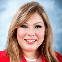 Julie  Pickren Image